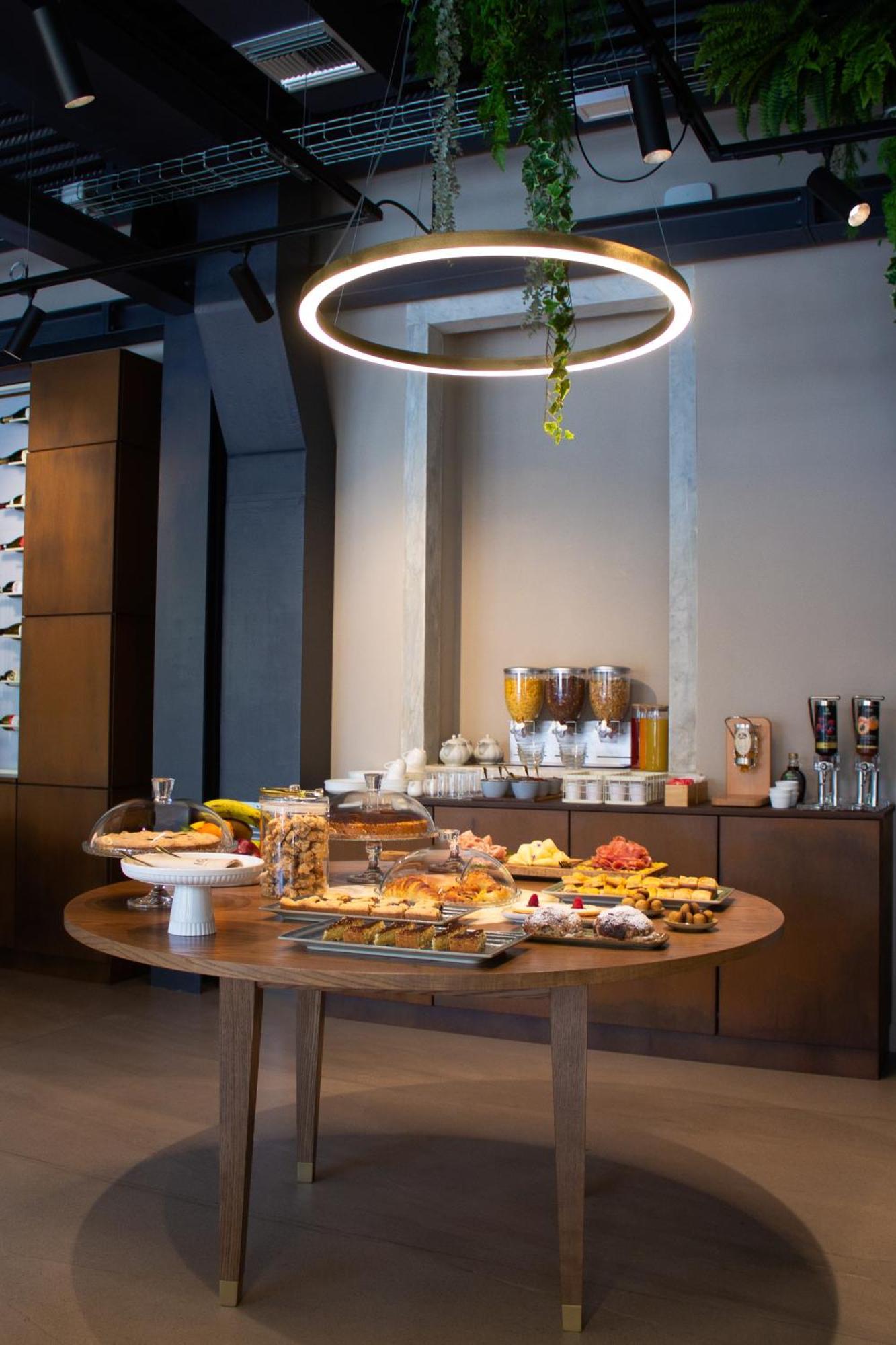 Doride Suites Boutique Hotel มารีนาดีคาร์รารา ภายนอก รูปภาพ