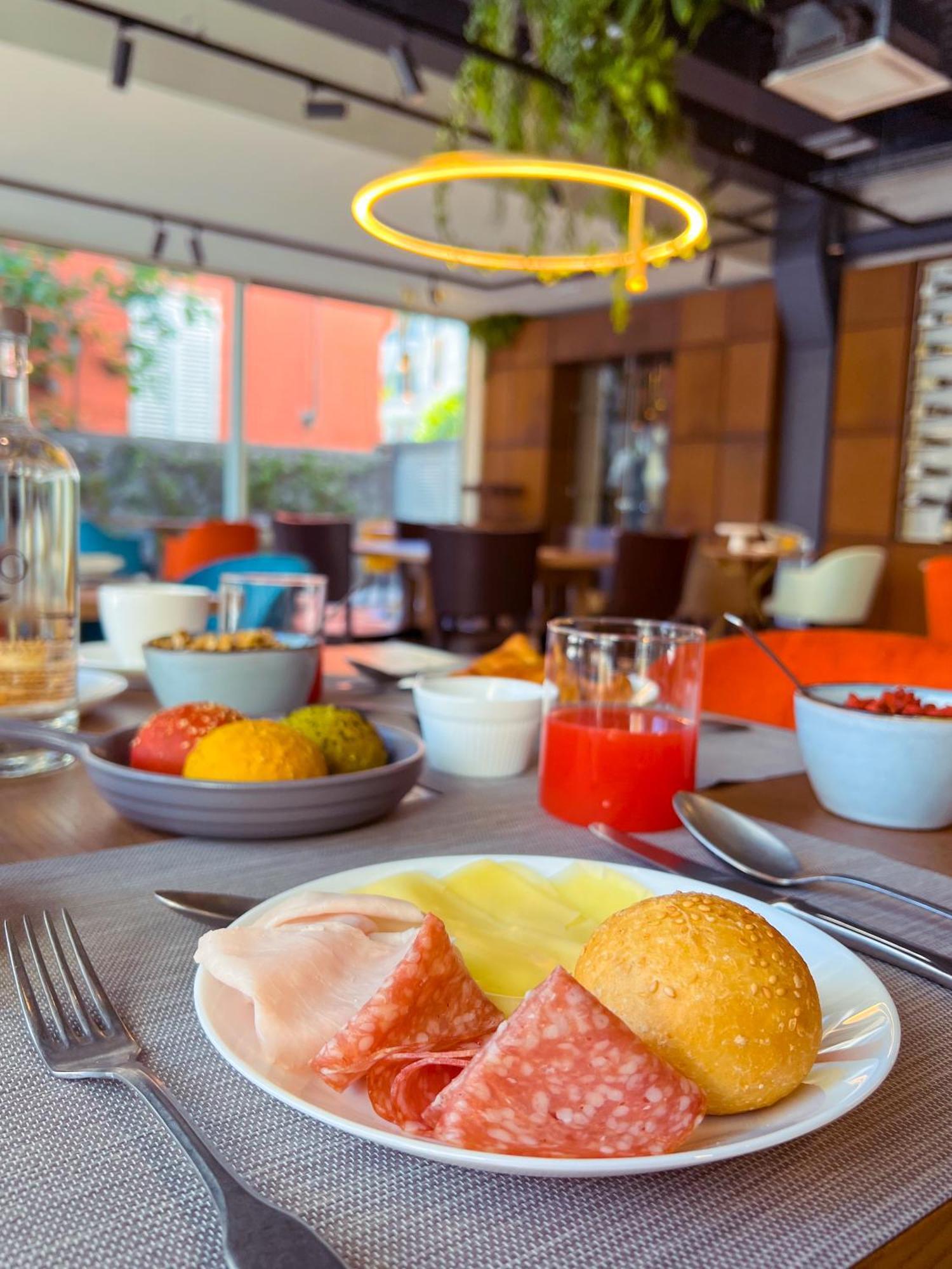Doride Suites Boutique Hotel มารีนาดีคาร์รารา ภายนอก รูปภาพ
