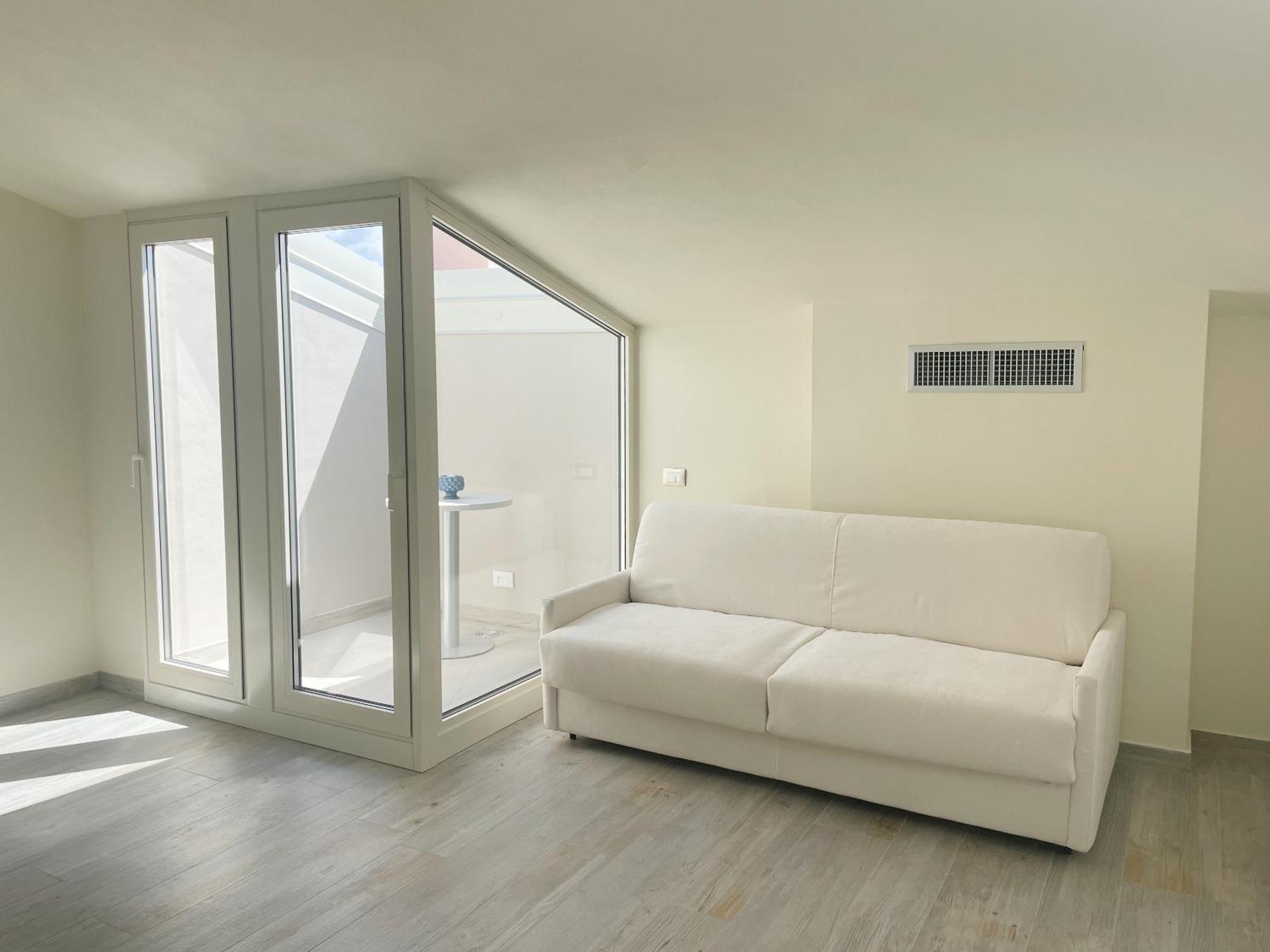Doride Suites Boutique Hotel มารีนาดีคาร์รารา ภายนอก รูปภาพ